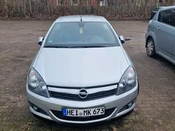 Silber Gebraucht 2007 Opel Astra Cabriolet Cosmo Cabrio | 3.500 € (Fairer Preis)