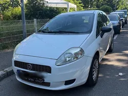 Weiß Gebraucht 2009 Fiat Grande Punto Kleinwagen | 1.700 € (Guter Preis)