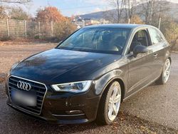 Schwarz Gebraucht 2013 Audi A3 Ambiente Limousine | 9.500 € (Fairer Preis)