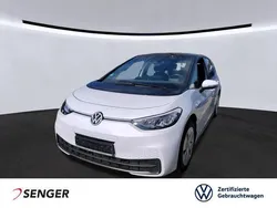 Gletscherweiß metallic Gebraucht 2021 VW ID.3 Life Kleinwagen | 21.880 € (Guter Preis)