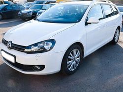 Weiß Gebraucht 2010 VW Golf Comfortline Kombi | 3.880 € (Fairer Preis)