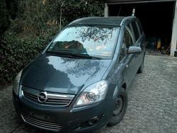 Blau Gebraucht 2009 Opel Zafira Van / Kleinbus | 1.100 € (Guter Preis)