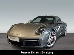 Grau Gebraucht 2024 Porsche 911 Carrera 4S | 146.900 € (Guter Preis)
