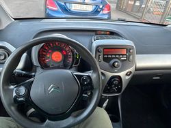 Grau Gebraucht 2016 Citroën C1 Kleinwagen | 3.800 €