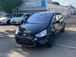 Schwarz Gebraucht 2010 Ford S-MAX Titanium Van / Kleinbus | 3.900 € (Superpreis)