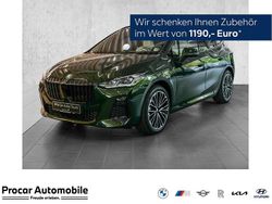 Grün Neu 2025 BMW 225 M Sport Van / Kleinbus | 53.980 € (Teuer)