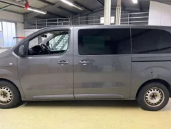 Grau Gebraucht 2018 Toyota Proace Comfort Van | 26.000 € (Teuer)