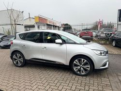 Grau Gebraucht 2018 Renault Scénic IV Intens Van / Kleinbus | 9.999 € (Fairer Preis)
