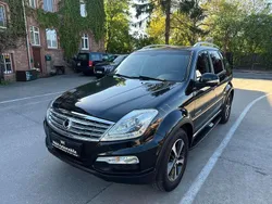 Schwarz Gebraucht 2016 Ssangyong Rexton Sapphire SUV | 19.800 €