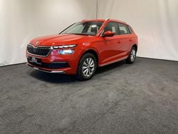 Rot Gebraucht 2020 Skoda Kamiq Style SUV | 18.900 € (Guter Preis)