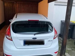 Weiß Gebraucht 2014 Ford Fiesta Trend Kleinwagen | 3.000 € (Guter Preis)