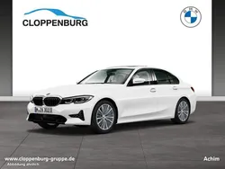Alpinweiß uni Gebraucht 2020 BMW 330 Sport Line Limousine | 30.999 € (Fairer Preis)