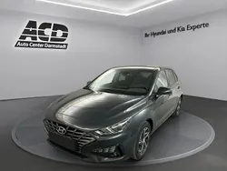 Grau Gebraucht 2022 Hyundai i30 Edition 30 Limousine | 16.970 € (Fairer Preis)