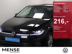 Deep black perleffekt Gebraucht 2024 VW Polo Style Limousine | 21.345 € (Fairer Preis)