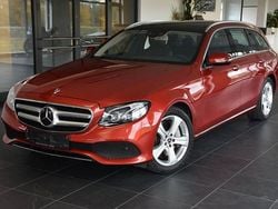 Rot Gebraucht 2017 Mercedes E400 Exclusive Limousine | 29.890 € (Fairer Preis)