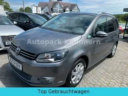 Grau Gebraucht 2010 VW Touran Comfortline Van / Kleinbus | 6.199 € (Guter Preis)