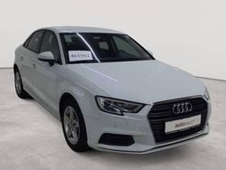 Gletscherweiss metallic Gebraucht 2019 Audi A3 Limousine | 15.390 € (Fairer Preis)