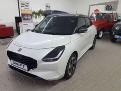Pure white pearl/mineral gray Neu 2025 Suzuki Swift Comfort+ Kleinwagen | 21.990 €