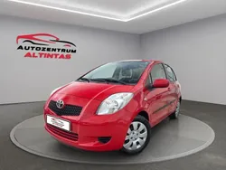 Rot Gebraucht 2007 Toyota Yaris Limousine | 5.970 € (Teuer)