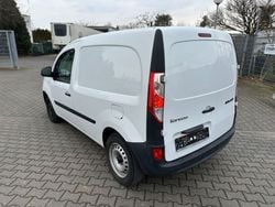 Mineral weiss Gebraucht 2018 Renault Kangoo Rapid Extra Van / Kleinbus | 7.990 € (Guter Preis)