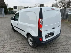 Mineral weiss Gebraucht 2018 Renault Kangoo Rapid Extra Van / Kleinbus | 8.990 € (Fairer Preis)