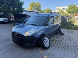 Blau Gebraucht 2011 Fiat Doblò Dynamic Van / Kleinbus | 3.690 € (Etwas zu teuer)