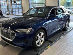 Navarrablau Gebraucht 2022 Audi e-tron Advanced SUV | 23.590 € (Superpreis)