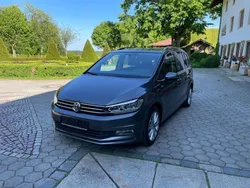 Grau Gebraucht 2017 VW Touran Comfortline Van / Kleinbus | 19.500 € (Fairer Preis)