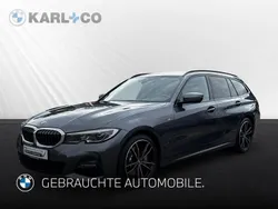 Grau Gebraucht 2022 BMW 330 M Sport Kombi | 39.998 € (Guter Preis)
