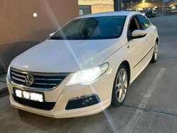Weiß Gebraucht 2011 VW CC R-line Limousine | 8.500 € (Fairer Preis)