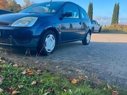 Blau Gebraucht 2004 Ford Fiesta Kleinwagen | 1.700 €