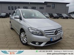 Silber Gebraucht 2012 Mercedes B180 Van / Kleinbus | 8.888 € (Fairer Preis)