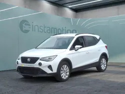 Weiß Gebraucht 2024 Seat Arona Style SUV | 20.799 € (Fairer Preis)