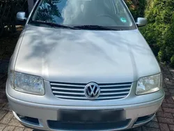 Silber Gebraucht 2000 VW Polo Kleinwagen | 1.800 € (Etwas zu teuer)