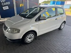 Weiß Gebraucht 2009 VW Fox Kleinwagen | 2.200 € (Fairer Preis)