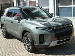 Forest green Neu 2025 Ssangyong Torres SUV | 43.990 €