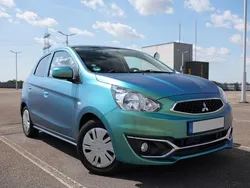 Weiß Gebraucht 2018 Mitsubishi Space Star Basis Limousine | 6.450 € (Guter Preis)