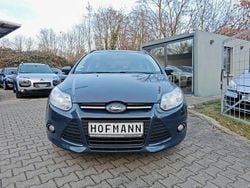Grau Gebraucht 2012 Ford Focus Kombi | 3.999 € (Guter Preis)