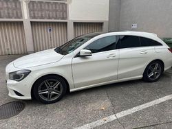 Weiß Gebraucht 2015 Mercedes CLA200 Shooting Brake Kombi | 14.350 € (Fairer Preis)