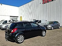 Schwarz Gebraucht 2013 Opel Corsa Kleinwagen | 2.750 € (Fairer Preis)