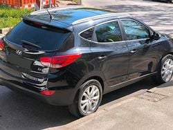 Schwarz Gebraucht 2012 Hyundai ix35 SUV | 8.999 € (Fairer Preis)
