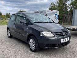 Grau Gebraucht 2010 VW Fox Refresh Kleinwagen | 1.590 € (Fairer Preis)