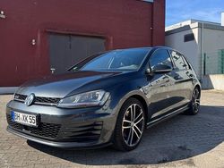 Grau Gebraucht 2014 VW Golf VII GTD Limousine | 15.500 € (Etwas zu teuer)