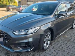 Grau Gebraucht 2021 Ford Mondeo ST-Line Kombi | 22.500 € (Etwas zu teuer)