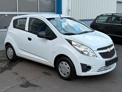 Weiß Gebraucht 2012 Chevrolet Spark Kleinwagen | 2.599 € (Fairer Preis)