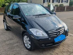 Schwarz Gebraucht 2009 Mercedes A160 Limousine | 4.000 € (Fairer Preis)