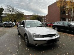 Silber Gebraucht 2003 Ford Mondeo Ghia Limousine | 3.499 € (Teuer)