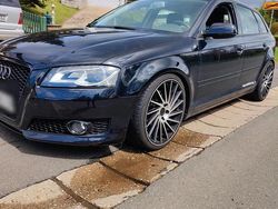 Schwarz Gebraucht 2010 Audi A3 Sportback Kleinwagen | 12.000 €