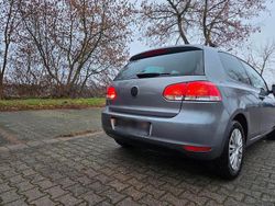 Grau Gebraucht 2009 VW Golf VI Kleinwagen | 3.300 € (Guter Preis)
