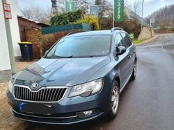 Schwarz Gebraucht 2015 Skoda Superb Best of Kombi | 6.800 € (Teuer)